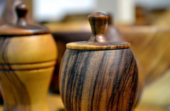 arts an craft in varanasi